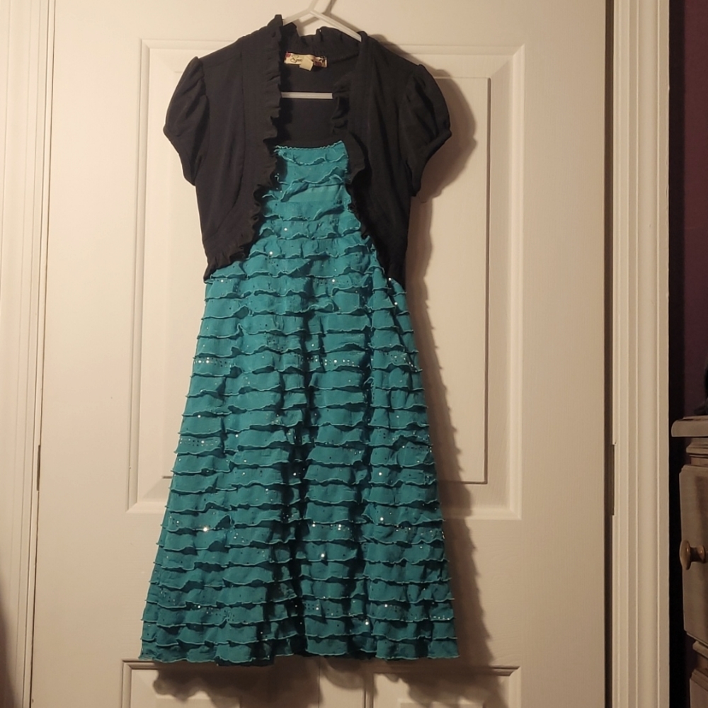 Speechless Girls 8 Sea green shimmery glitter dress flowy with ruffles